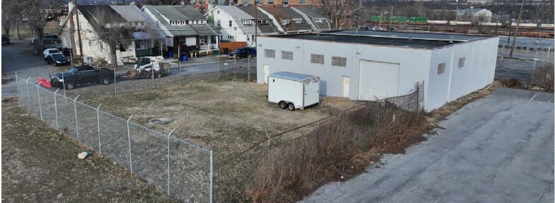 More Photos Of 667 Schuylkill St, Harrisburg Warehouse For Lease