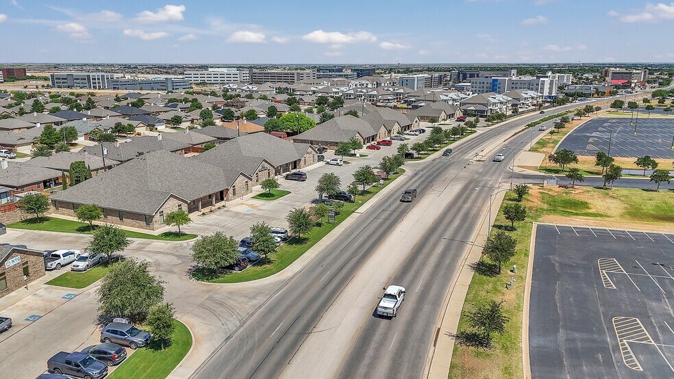 More Photos Of 707 Tradewinds Blvd, Midland Office For Lease