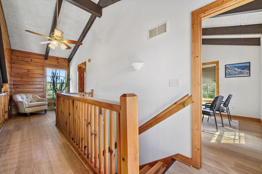 More Photos Of 243 Old Highway 5 S, Ellijay Loft Creative Space For Sale