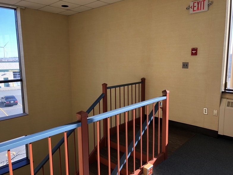 More Photos Of 4 Plaza Way, Fairhaven Bank For Lease