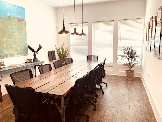 More Photos Of 241 W 38th St, Indianapolis Office Residential For Sale