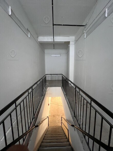 More Photos Of 601 Eighth Ave, New York Storefront For Lease
