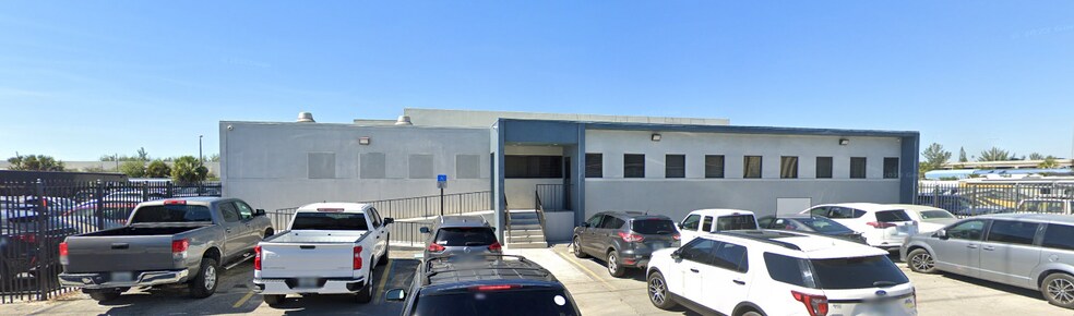 Primary Photo Of 11700 NW 36th Ave, Miami Warehouse For Lease