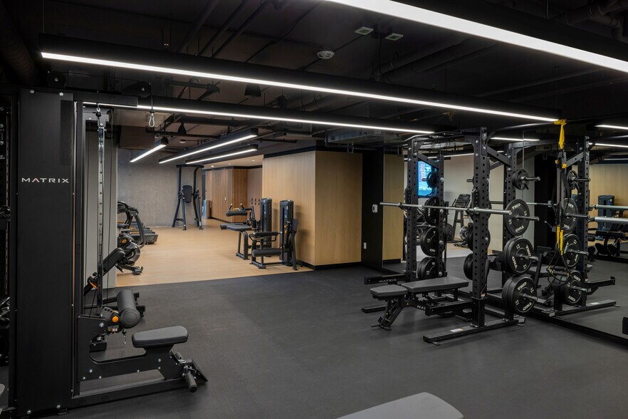 More Photos Of 849 E Washington Ave, Madison Apartments For Lease