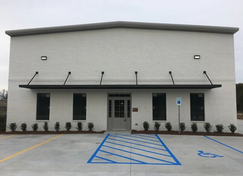 Primary Photo Of 480 Dowdy Rd, Gonzales Warehouse For Lease