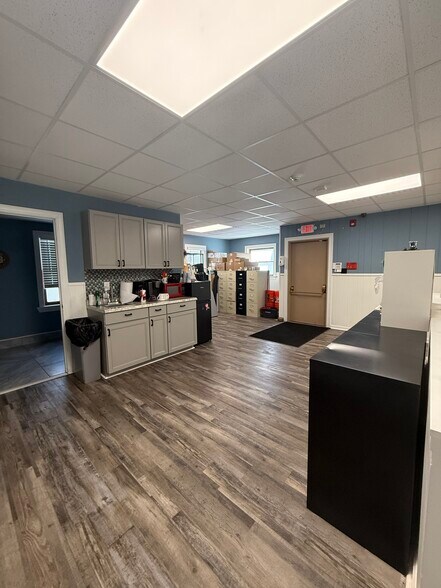 More Photos Of 364 N Courtland St, East Stroudsburg Medical For Lease