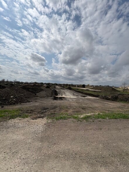More Photos Of 419 N Hogan St, Holland Land For Sale