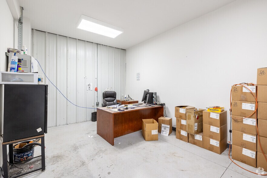 More Photos Of 5018 W Graneros Rd, Colorado City Industrial For Sale