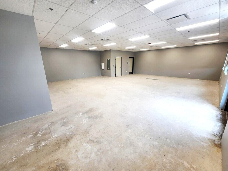 More Photos Of 897 US Highway 287, Broomfield Medical For Sale