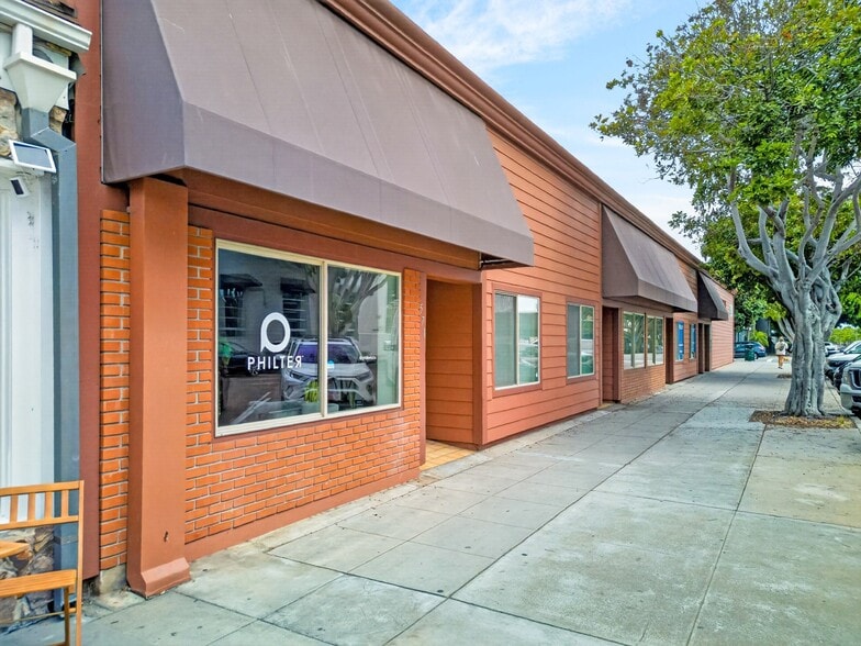 More Photos Of 571-577 2nd St, Encinitas Storefront For Sale