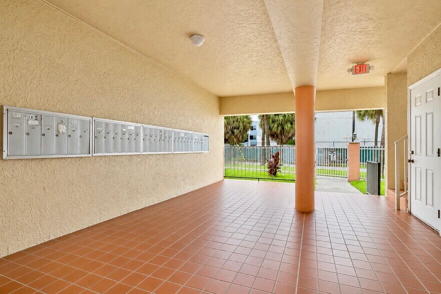 More Photos Of 2400 NW 16th Street Rd, Miami Apartments For Sale