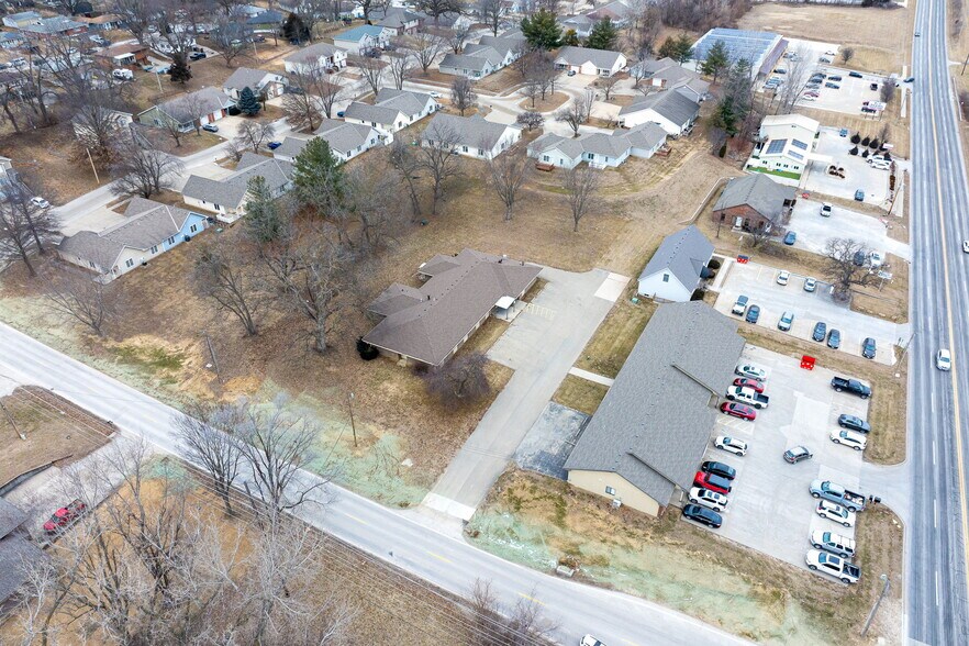 More Photos Of 3919 Messanie St, Saint Joseph Office For Sale