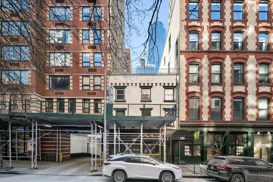 More Photos Of 135 Reade St, New York Multifamily For Sale