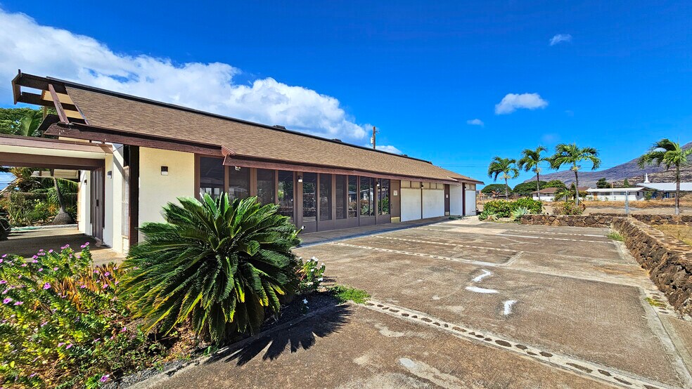 More Photos Of 85-762 Old Government Rd, Waianae Religious Facility For Sale