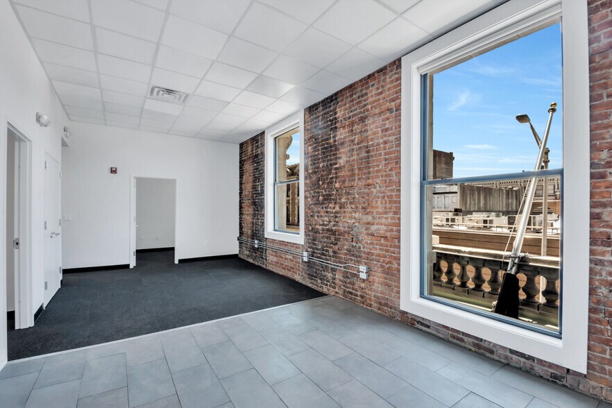 More Photos Of 111 Washington St, Paterson Coworking Space