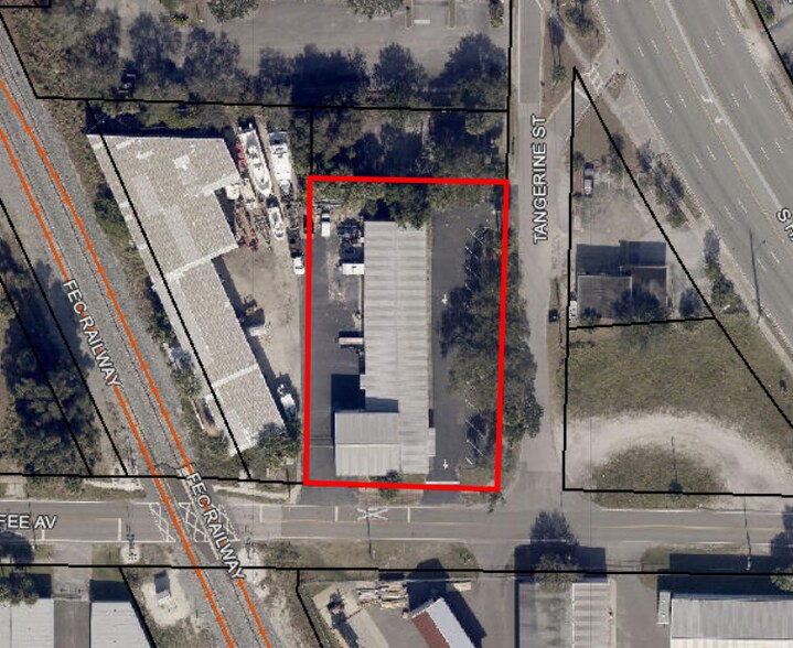 More Photos Of 1620 Tangerine St, Melbourne Industrial For Lease