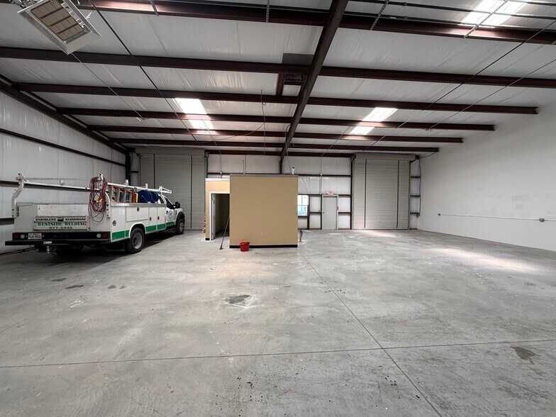 More Photos Of 141 El Chanate Dr, Canutillo Service For Lease