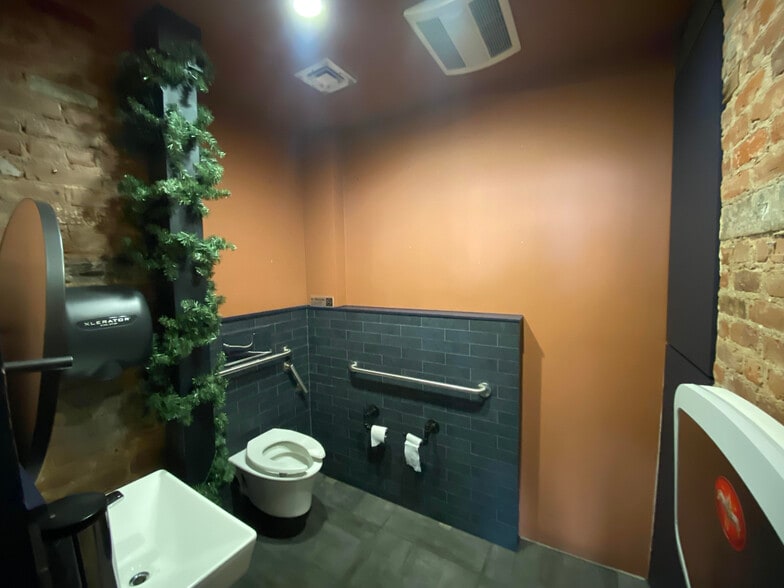 More Photos Of 88 E 111th St, New York Apartments For Lease