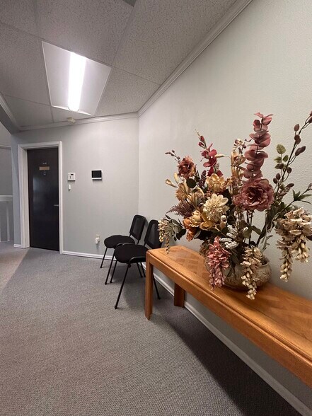 More Photos Of 1925 Dominion Way, Colorado Springs Office For Lease