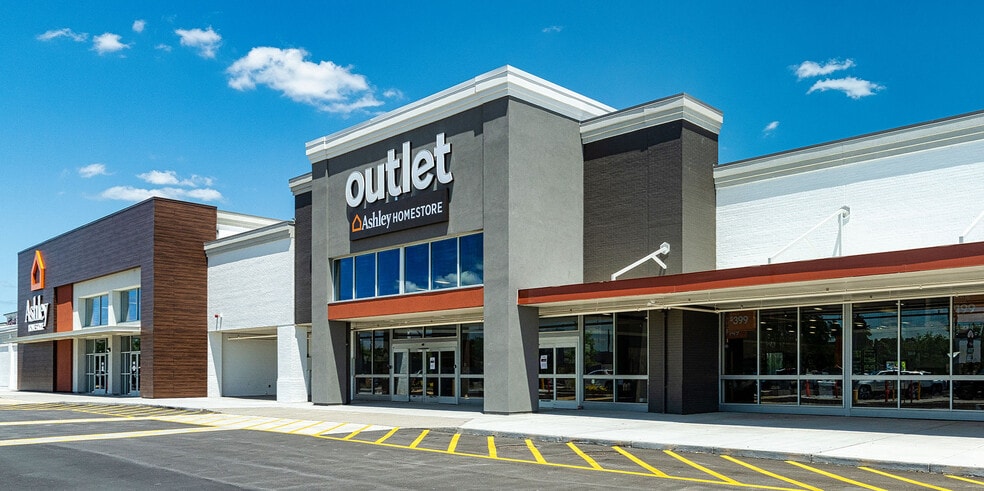 More Photos Of 3435 Wrightsboro Rd, Augusta Storefront For Lease