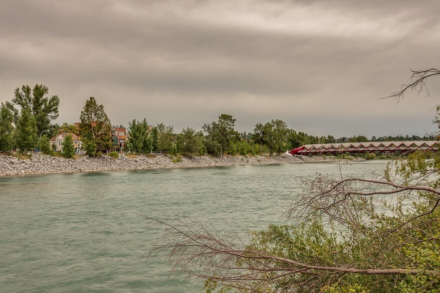 More Photos Of 888 4th Ave SW, Calgary Office For Sale