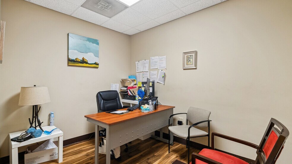 More Photos Of 2149 Valleygate Dr, Fayetteville Medical For Sale