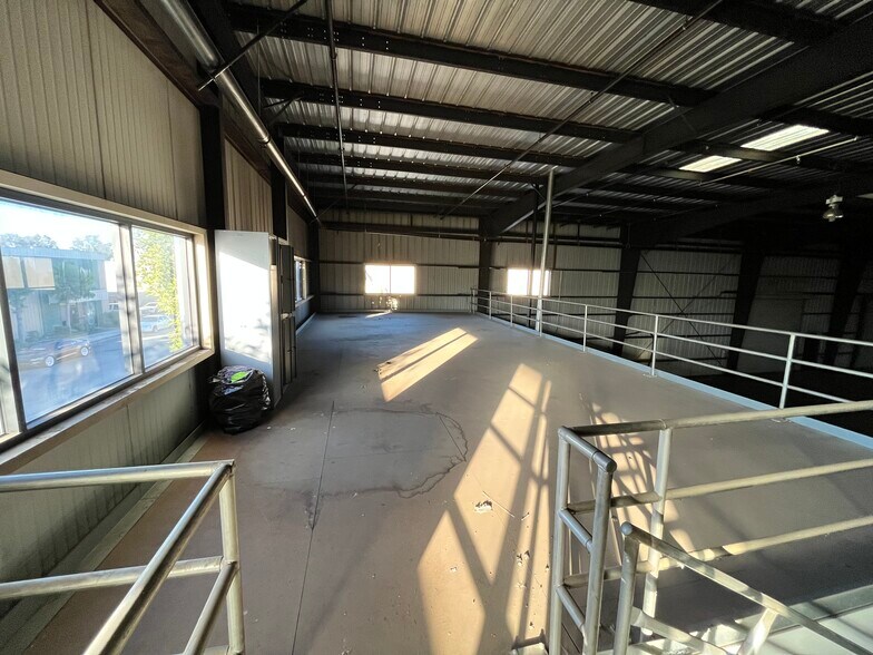More Photos Of 14662 El Molino St, Fontana Warehouse For Sale