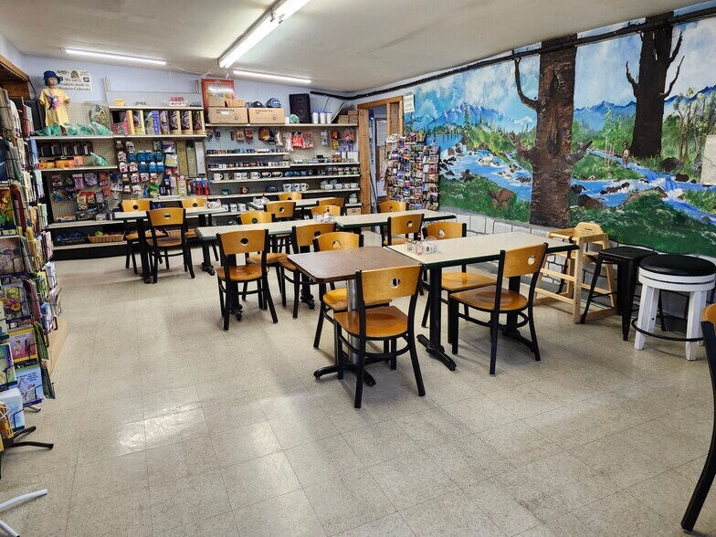 More Photos Of 20204 US Highway 50, Cotopaxi General Retail For Sale