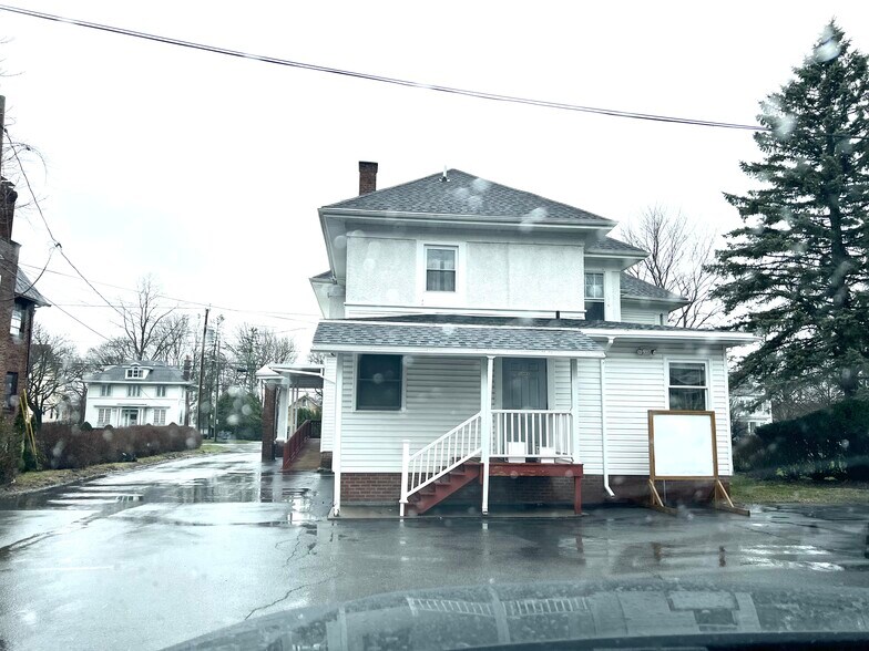 More Photos Of 2305 Genesee St, Utica Office For Sale