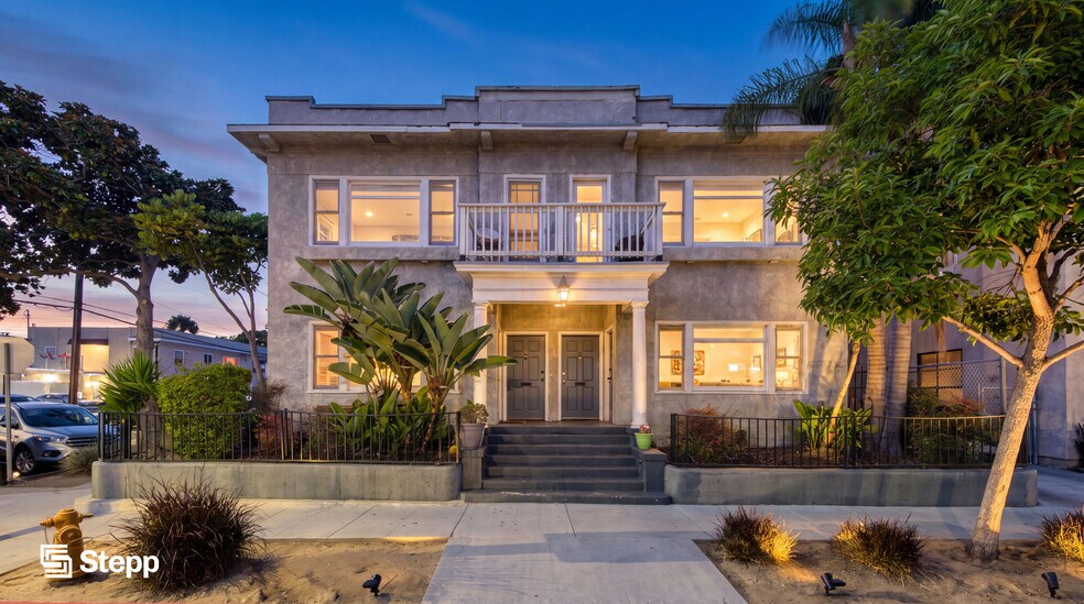 Primary Photo Of 226-248 Gaviota Ave, Long Beach, Long Beach Apartments For Sale