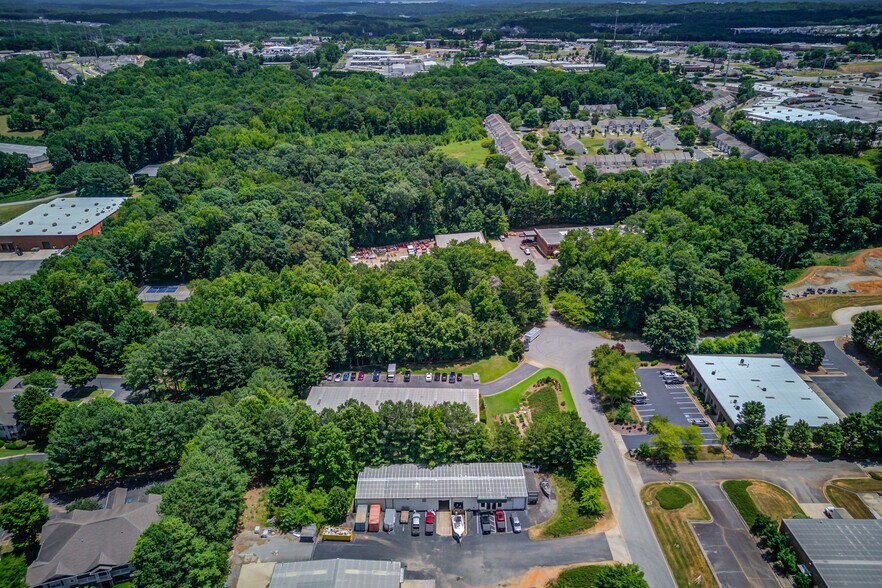 More Photos Of 3620 North Pky, Cumming Light Distribution For Lease