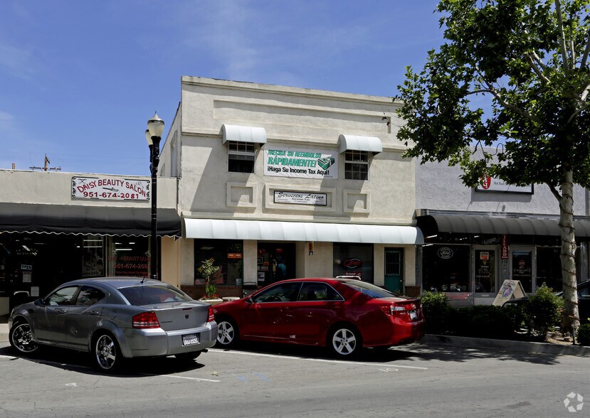 Primary Photo Of 118 N Main St, Lake Elsinore Storefront For Sale