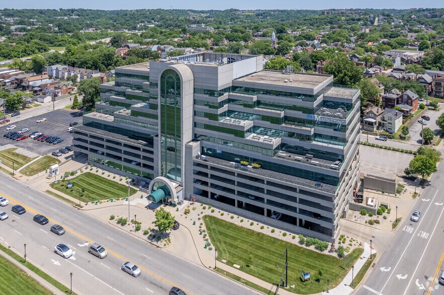 More Photos Of 300 Dave Cowens Dr, Newport Office For Lease