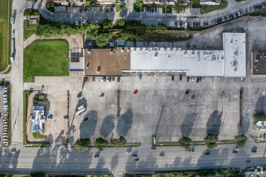 More Photos Of 18311-18433 Kuykendahl Rd, Spring Unknown For Lease