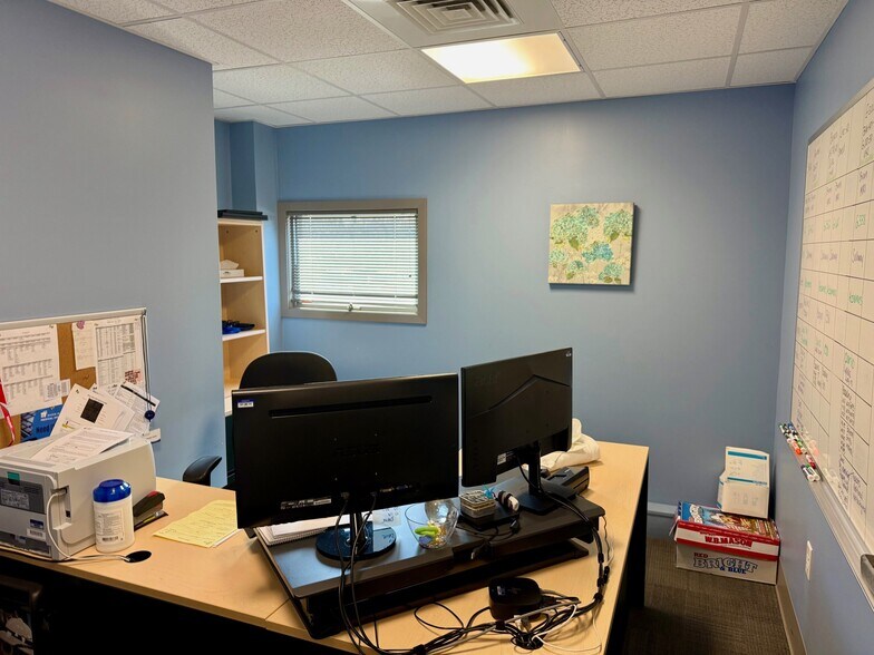 More Photos Of 333 School St, Pawtucket Medical For Sale