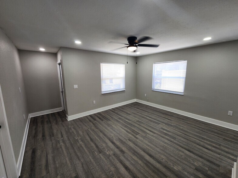 More Photos Of , Bradenton Multifamily For Sale