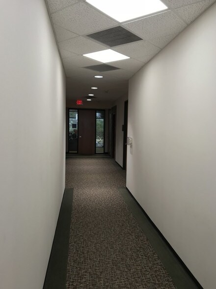 More Photos Of 2508 Ashley Worth Blvd, Austin Medical For Lease
