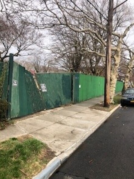 More Photos Of 14517 Willets Point Blvd, Whitestone Land For Sale