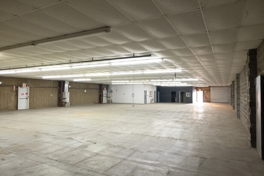 More Photos Of 3533 E Highway 175, Kaufman Manufacturing For Lease