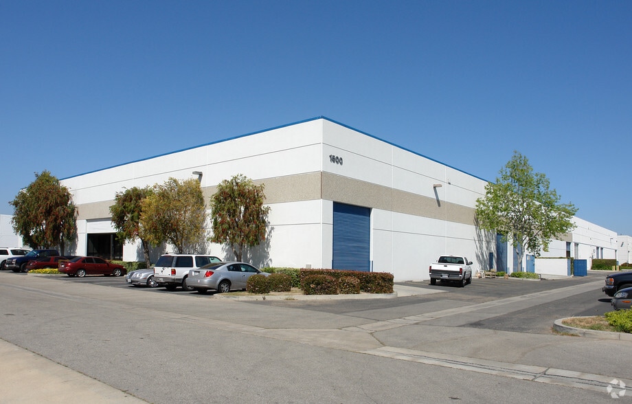 More Photos Of 1500 Beacon Pl, Oxnard Warehouse For Sale