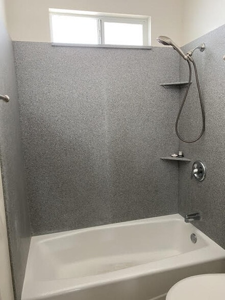 More Photos Of 8545-49 Winter Gardens Blvd, Lakeside Apartments For Sale