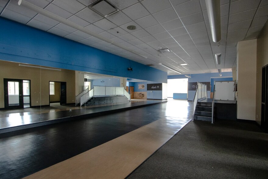 More Photos Of 3225 Sunset Blvd, West Columbia Medical For Sale