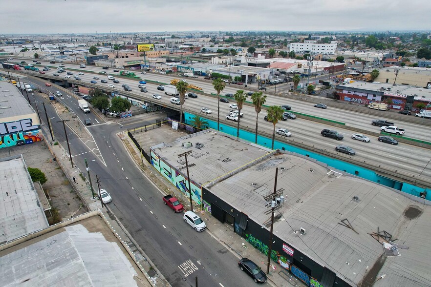 More Photos Of 1374 E 16th St, Los Angeles Warehouse For Sale