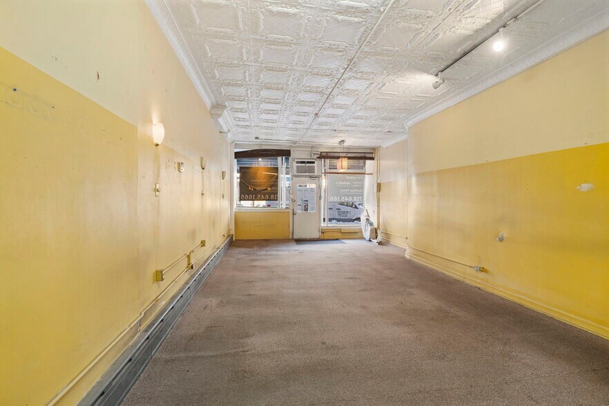 More Photos Of 289 Smith St, Brooklyn Storefront Retail Residential For Lease