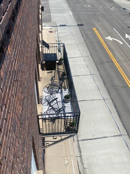 More Photos Of 128 S 5th St, Norfolk Apartments For Sale