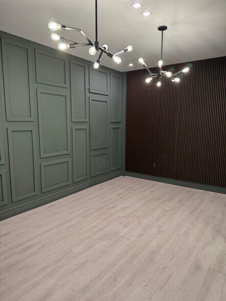 More Photos Of 4101 SW 73rd Ave, Miami Warehouse For Lease