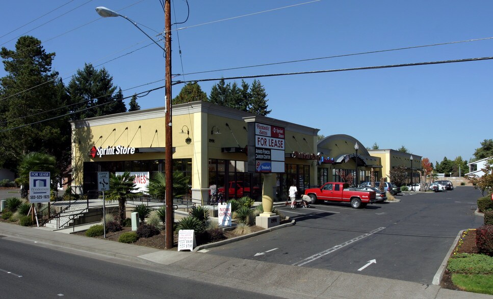 More Photos Of 1991 NE Cornell Rd, Hillsboro General Retail For Lease