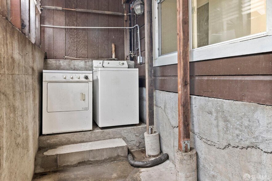 More Photos Of 3285-3287 Cesar Chavez, San Francisco Storefront Retail Residential For Sale