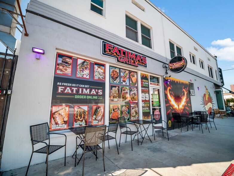 More Photos Of 1944 E 4th St, Long Beach Storefront Retail Residential For Sale