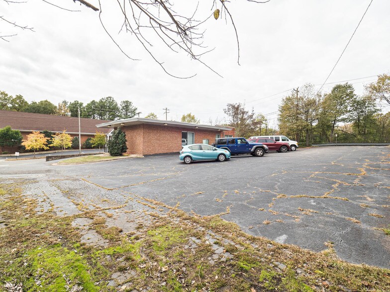 More Photos Of 621 William Vickers Ave, Durham Office For Sale